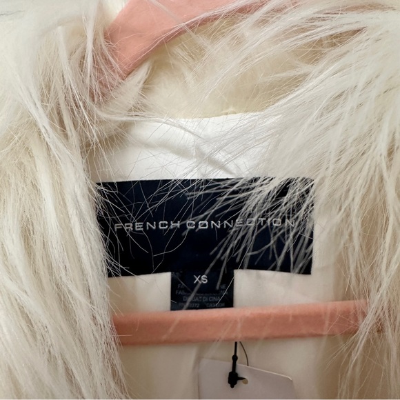 FRENCH CONNECTION Melinda Faux Fur Coat. NWT SIZE XS - Picture 7 of 7